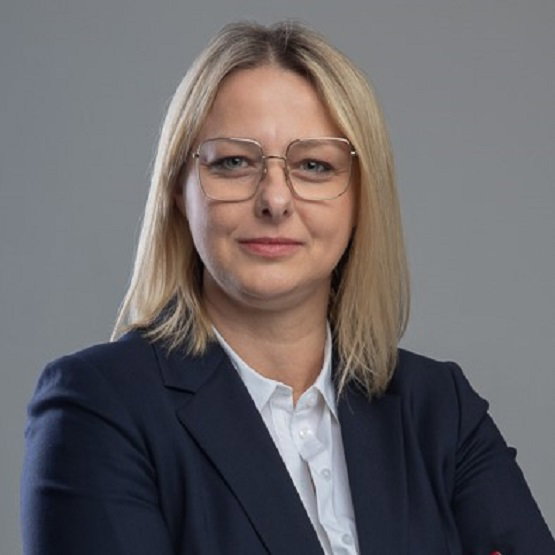 Monika Stępień - Broker Nieruchomości - Freedom