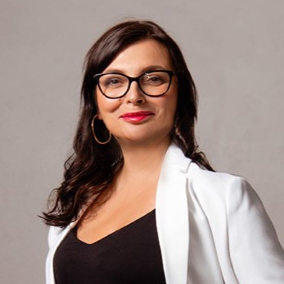 Agnieszka Gacek-Noga - Dyrektor Oddziału - Freedom