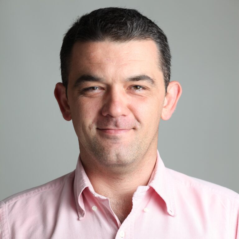 Krzysztof Jarmoliński - Specjalista ds. sprzedaży nieruchomości. Broker ds. wynajmu nieruchomości. - Freedom