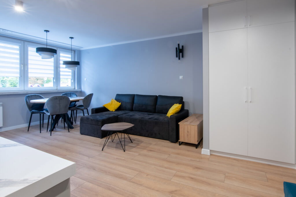 Na wynajem 3 pokojowe mieszkanie 46m2 os. Planty - zdjęcie 16
