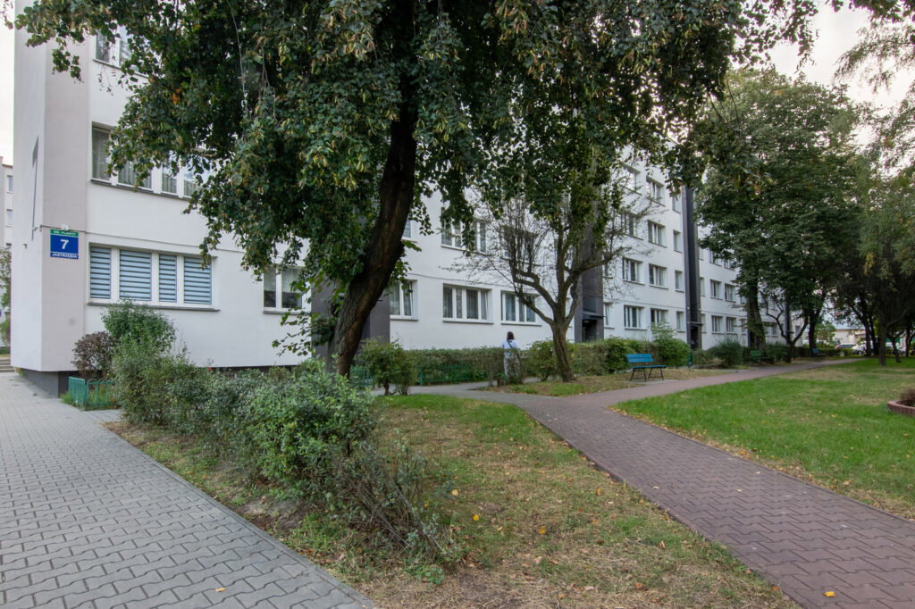 Na wynajem 3 pokojowe mieszkanie 46m2 os. Planty - zdjęcie 27
