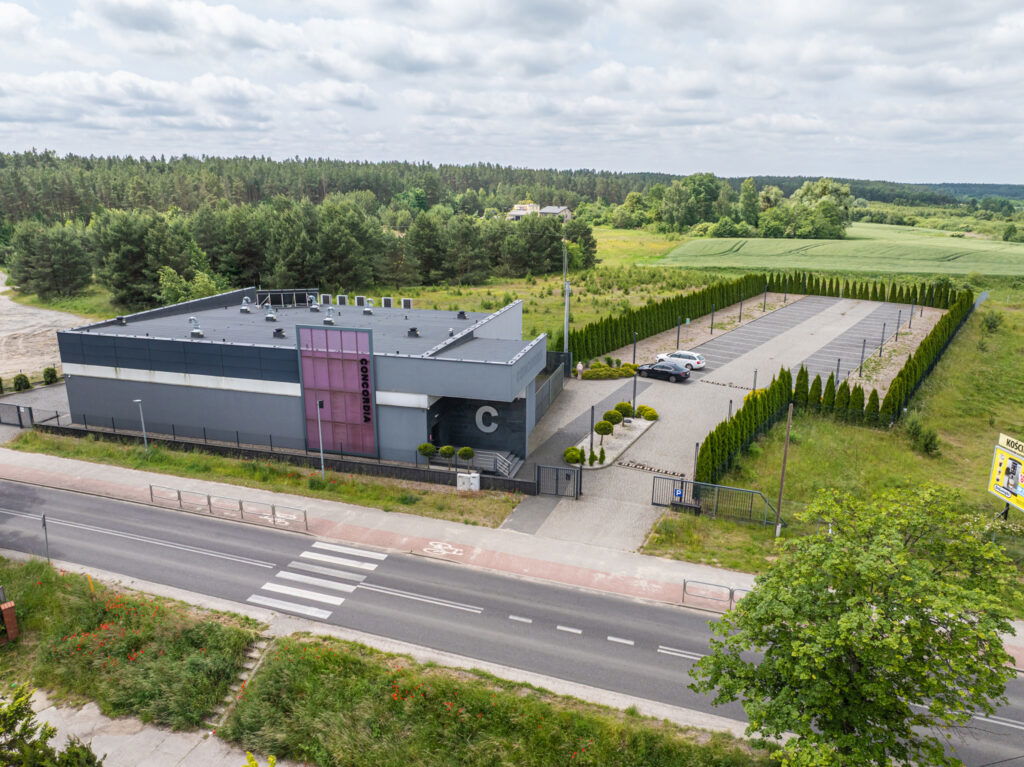 Klub muzyczny w pełni wyposażony z potencjałem - zdjęcie 11