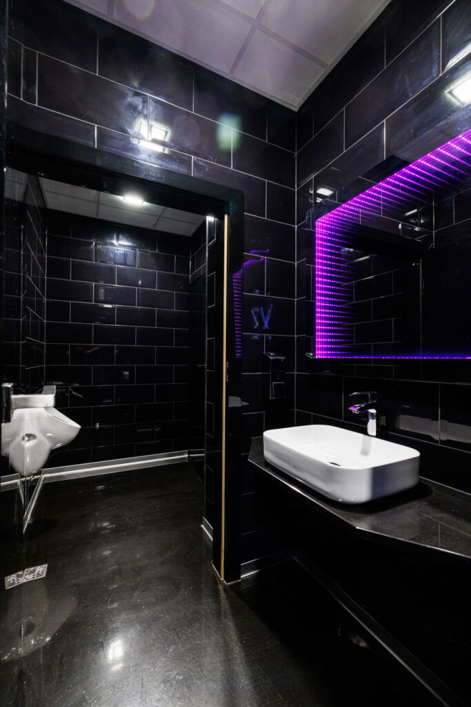 Klub muzyczny w pełni wyposażony z potencjałem - zdjęcie 10