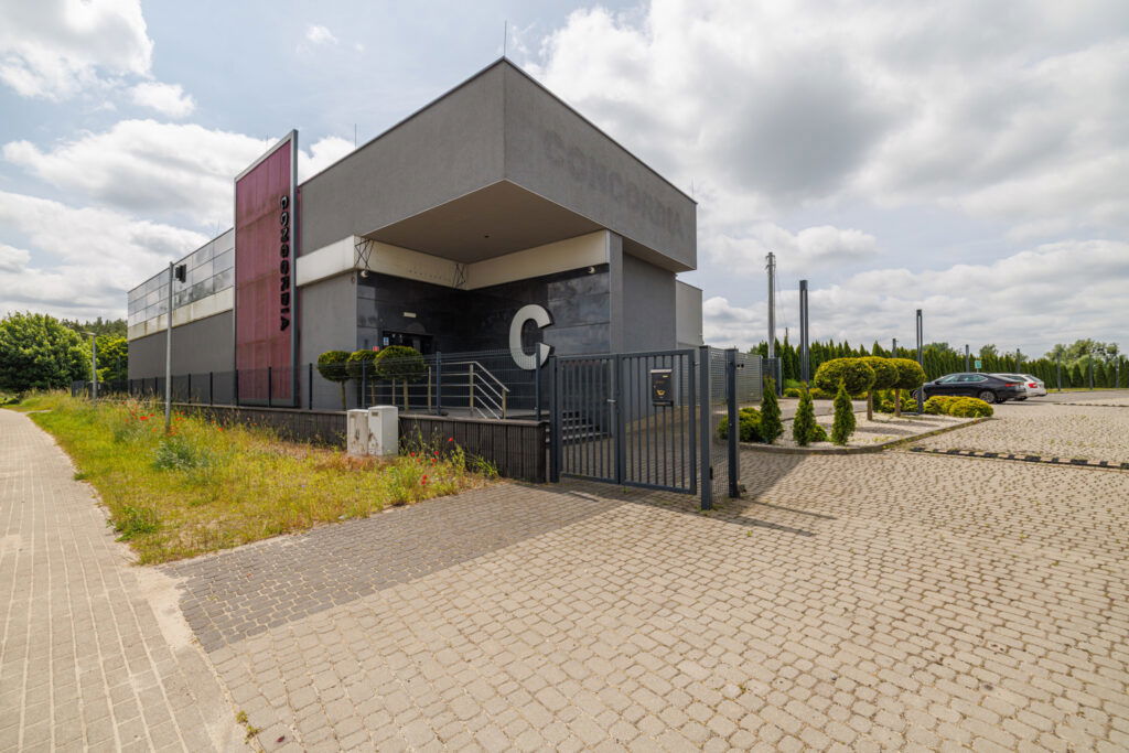 Klub muzyczny w pełni wyposażony z potencjałem - zdjęcie 26