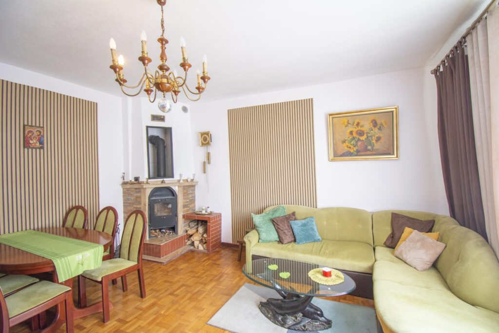 Mieszkanie 72 m² z garażem i lokalem użytkowym - zdjęcie 7