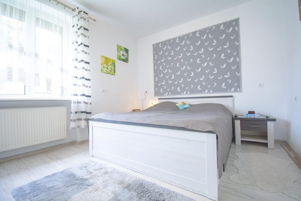 Mieszkanie 72 m² z garażem i lokalem użytkowym - zdjęcie 3