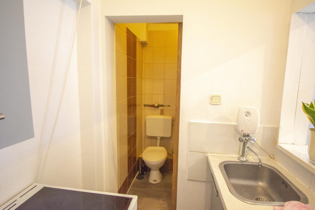 Mieszkanie 72 m² z garażem i lokalem użytkowym - zdjęcie 16