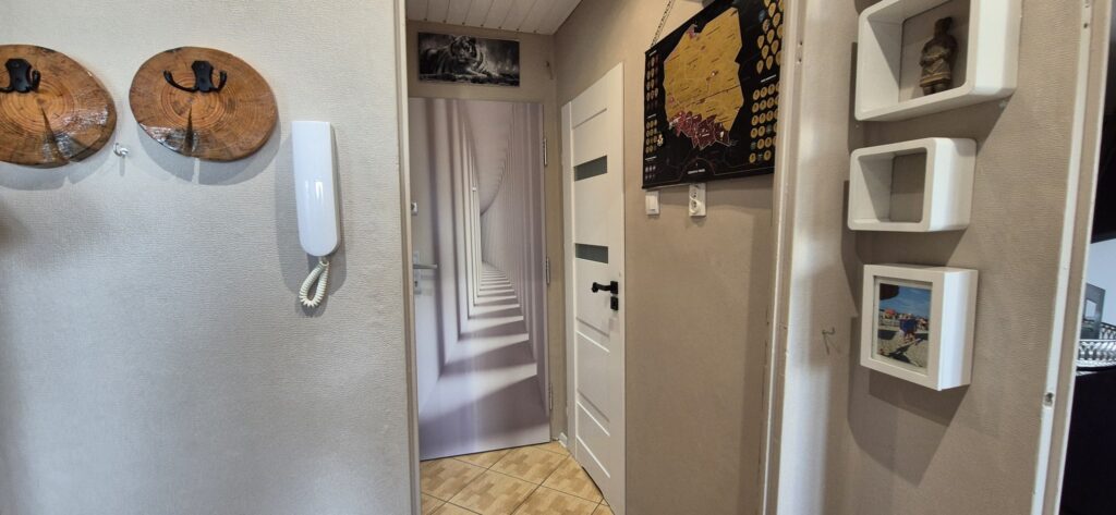 Przytulne dwa pokoje z garderobą na Sikorniku - zdjęcie 5