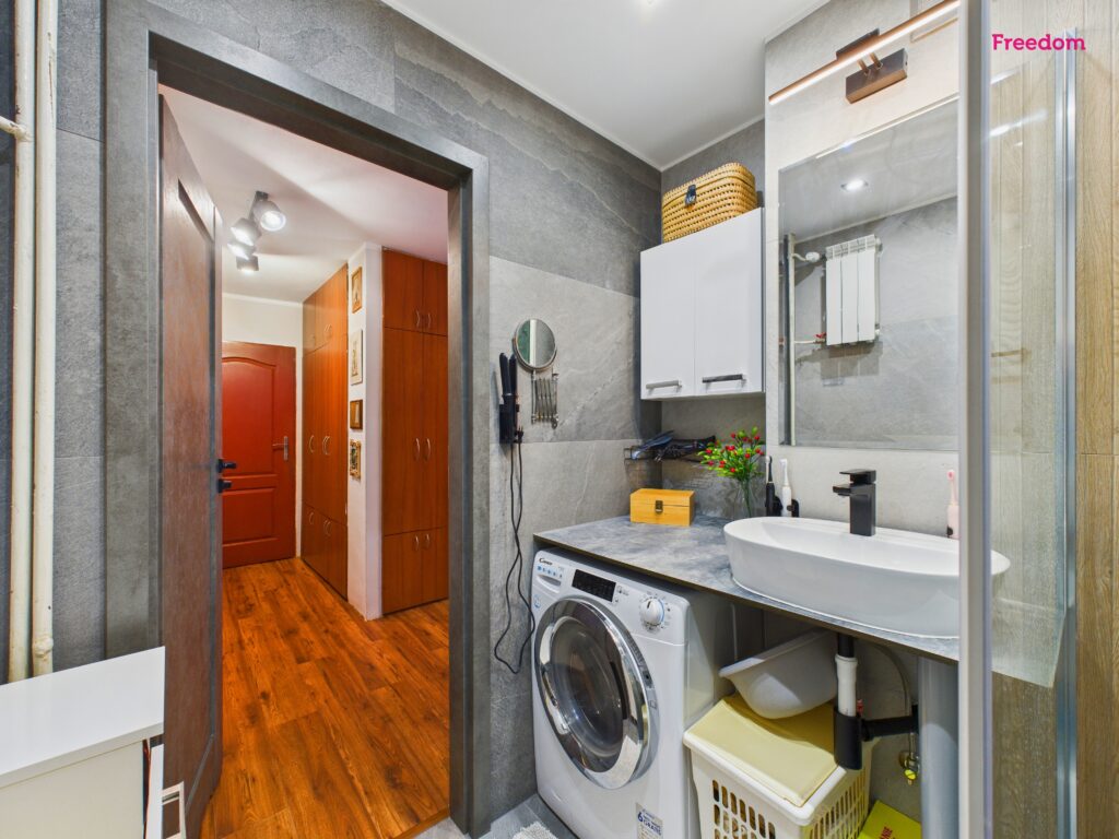 Na sprzedaż mieszkanie 4 pokojowe, 68m2. - zdjęcie 11