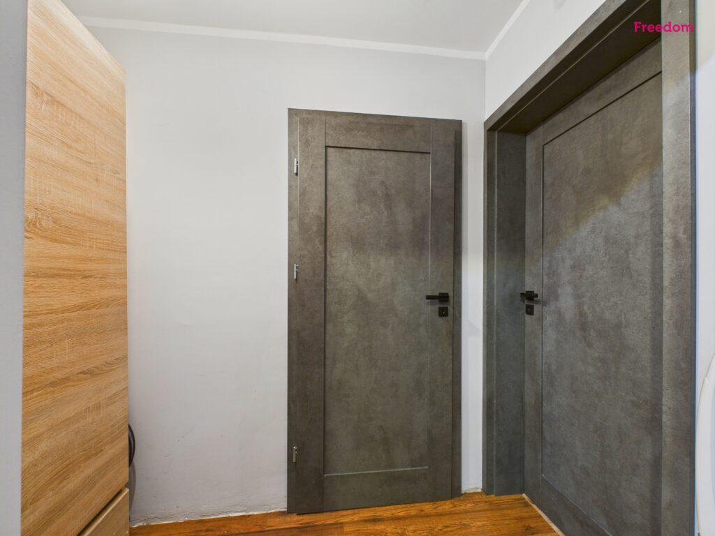 Na sprzedaż mieszkanie 4 pokojowe, 68m2. - zdjęcie 14