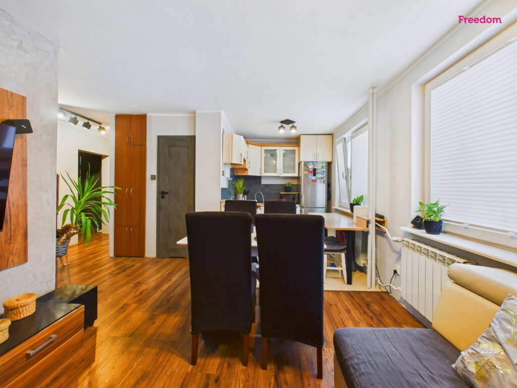 Na sprzedaż mieszkanie 4 pokojowe, 68m2. - zdjęcie 19