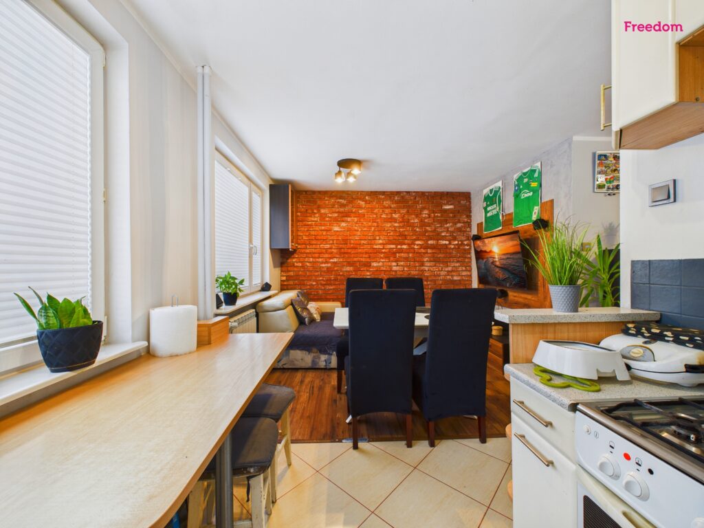 Na sprzedaż mieszkanie 4 pokojowe, 68m2. - zdjęcie 20