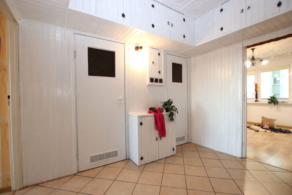 3 pokoje Koło – 2 piętro - zdjęcie 3