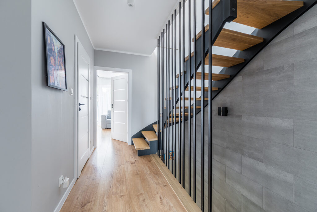 Lokal mieszkalny w budynku dwulokalowym, garaż - zdjęcie 9