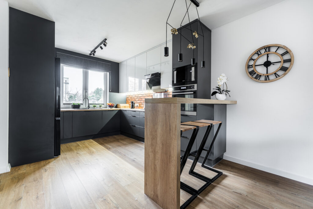 Lokal mieszkalny w budynku dwulokalowym, garaż - zdjęcie 3