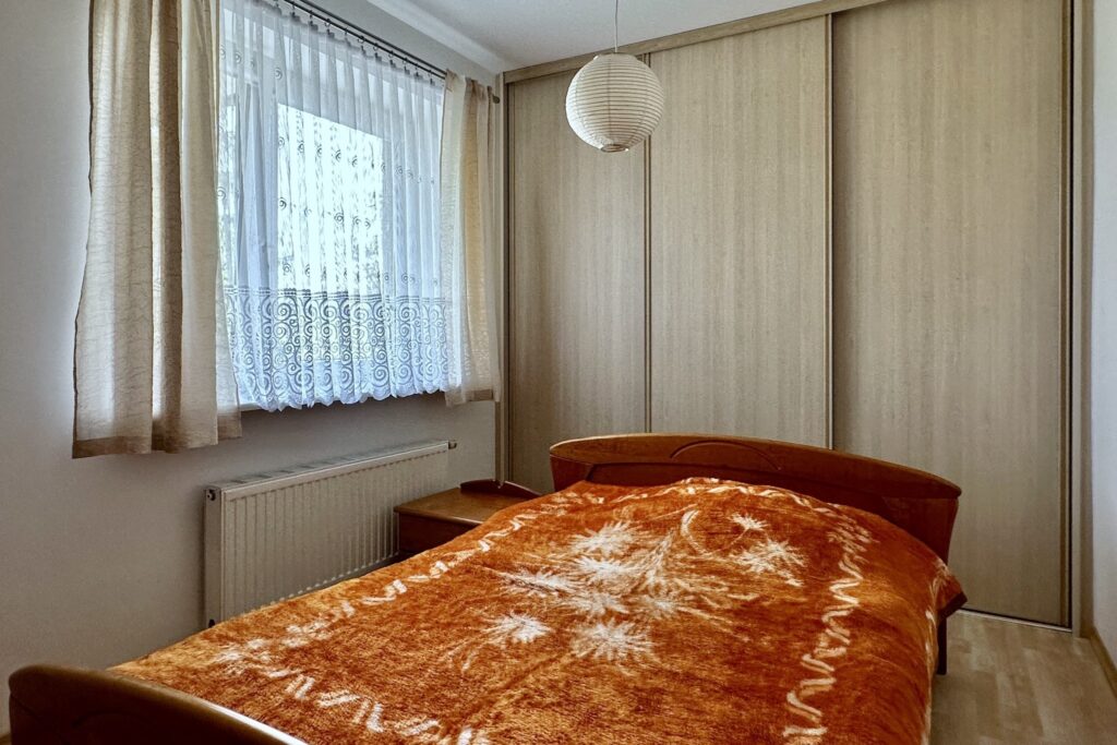 Duży dom z ogrodem w Bogucinie, 233 m² - zdjęcie 25