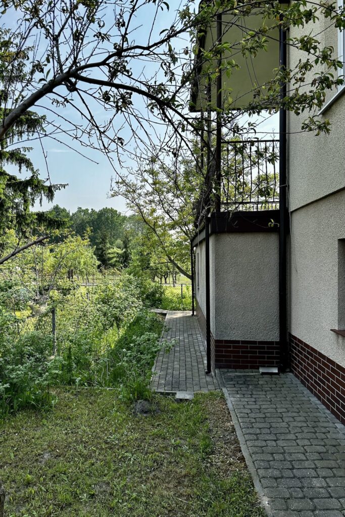 Duży dom z ogrodem w Bogucinie, 233 m² - zdjęcie 52