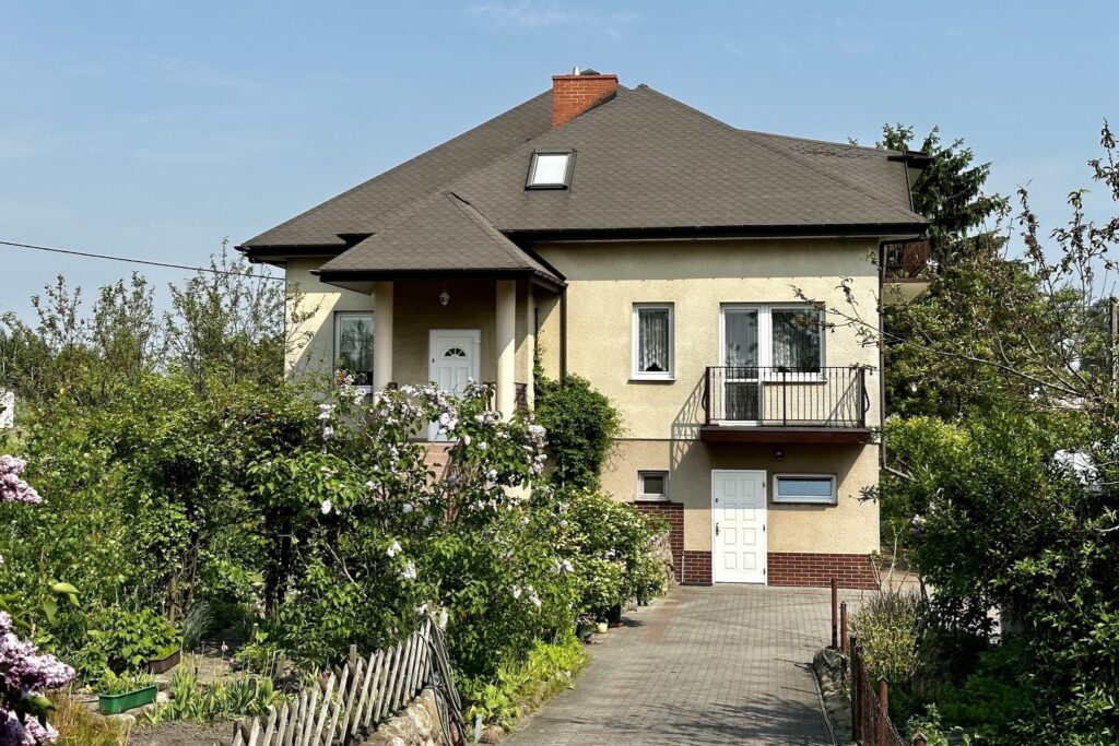 Duży dom z ogrodem w Bogucinie, 233 m² - zdjęcie 56