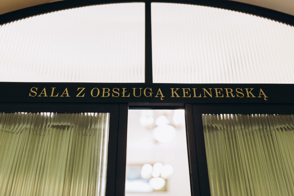 GOTOWA SPÓŁKA RESTAURACYJNA NA SPRZEDAŻ! - zdjęcie 2