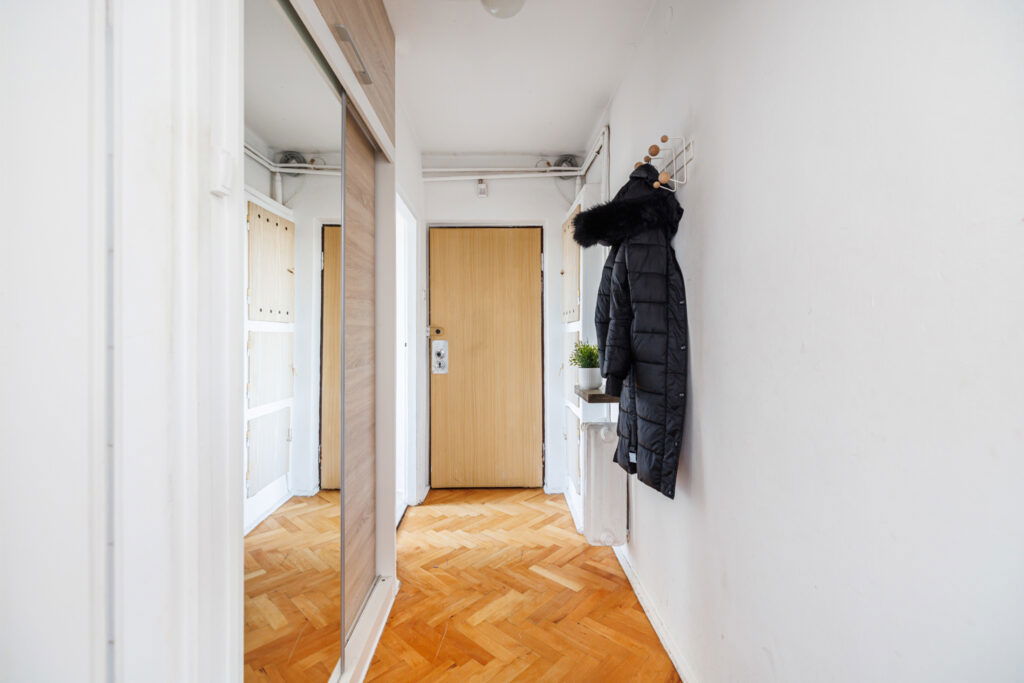 Kawalerka w sercu Gdyni, ul. Świętojańska 12; 32m2 - zdjęcie 7