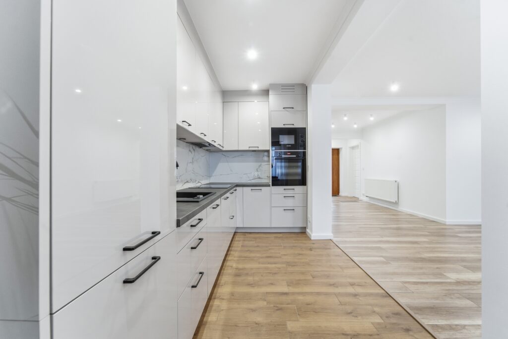 Środkowy segment , Laryszów,  do negocjacji ! - zdjęcie 5