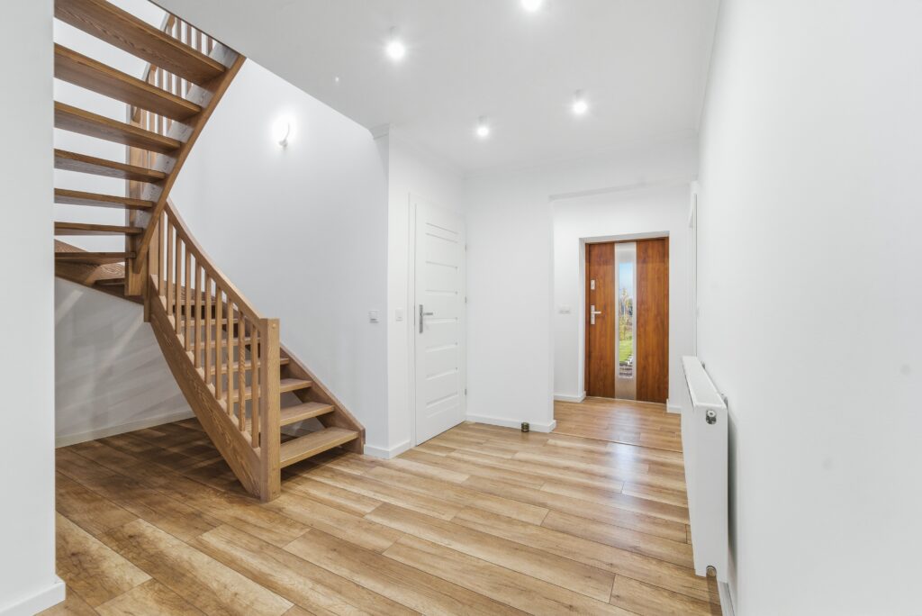 Środkowy segment , Laryszów,  do negocjacji ! - zdjęcie 9