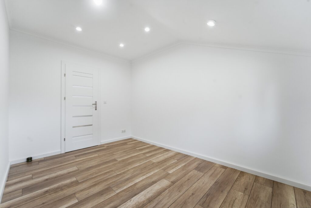 Środkowy segment , Laryszów,  do negocjacji ! - zdjęcie 12