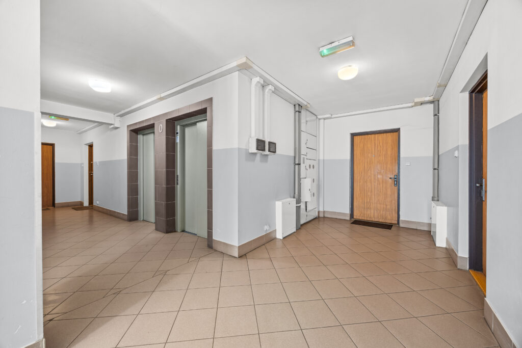 Mieszkanie 2-pokojowe z dużym tarasem w Piasecznie - zdjęcie 10