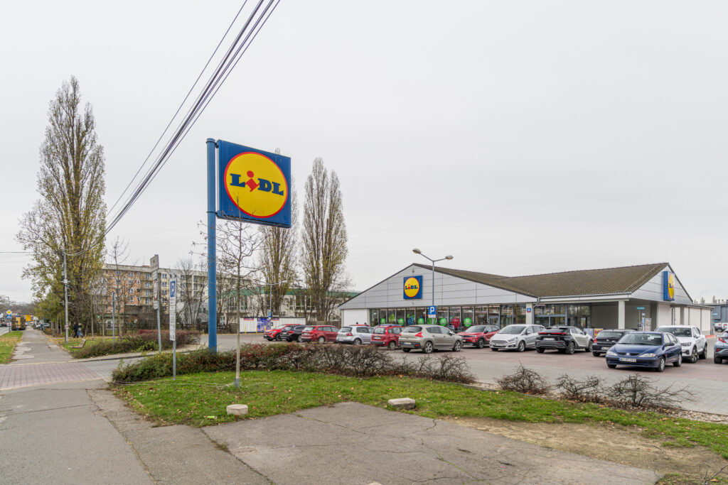 3 pokoje, 2 poziomy, Metro, balkon, parking. - zdjęcie 36