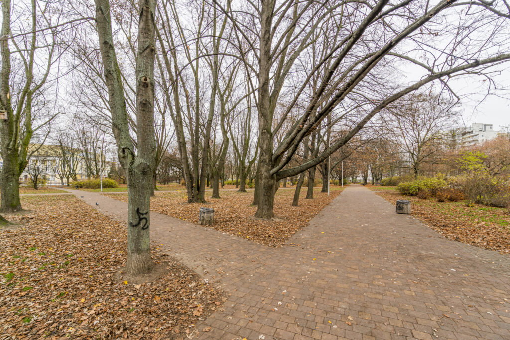 3 pokoje, 2 poziomy, Metro, balkon, parking. - zdjęcie 39