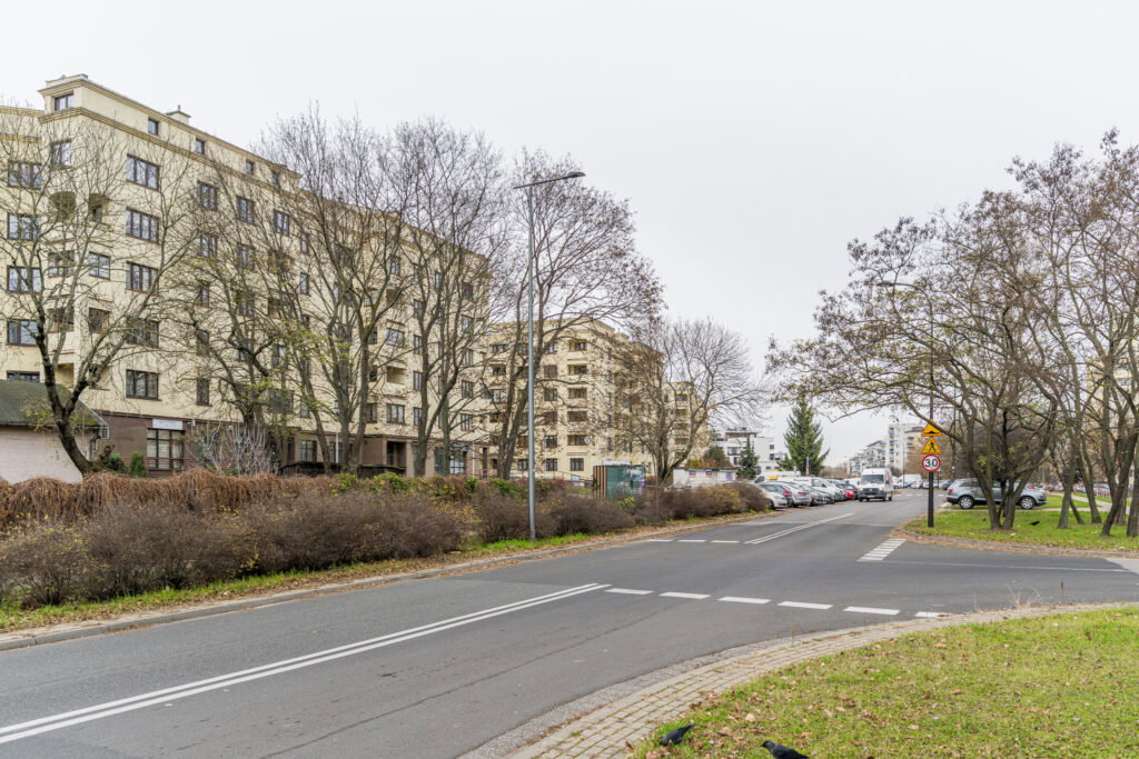 3 pokoje, 2 poziomy, Metro, balkon, parking. - zdjęcie 41