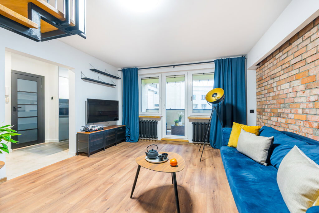 3 pokoje, 2 poziomy, Metro, balkon, parking. - zdjęcie 6