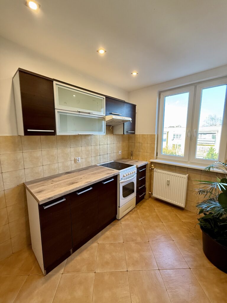 Dwupokojowe mieszkanie z balkonem piękna okolica - zdjęcie 5