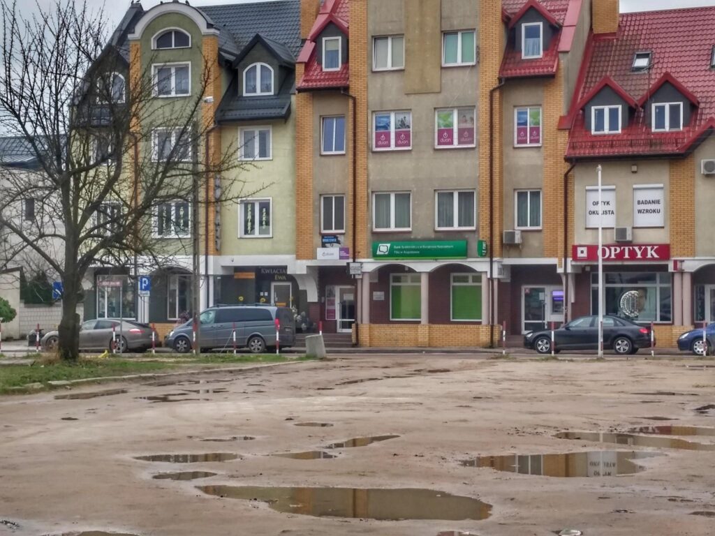 Doskonałe miejsce na Twój biznes w centrum miasta - zdjęcie 3
