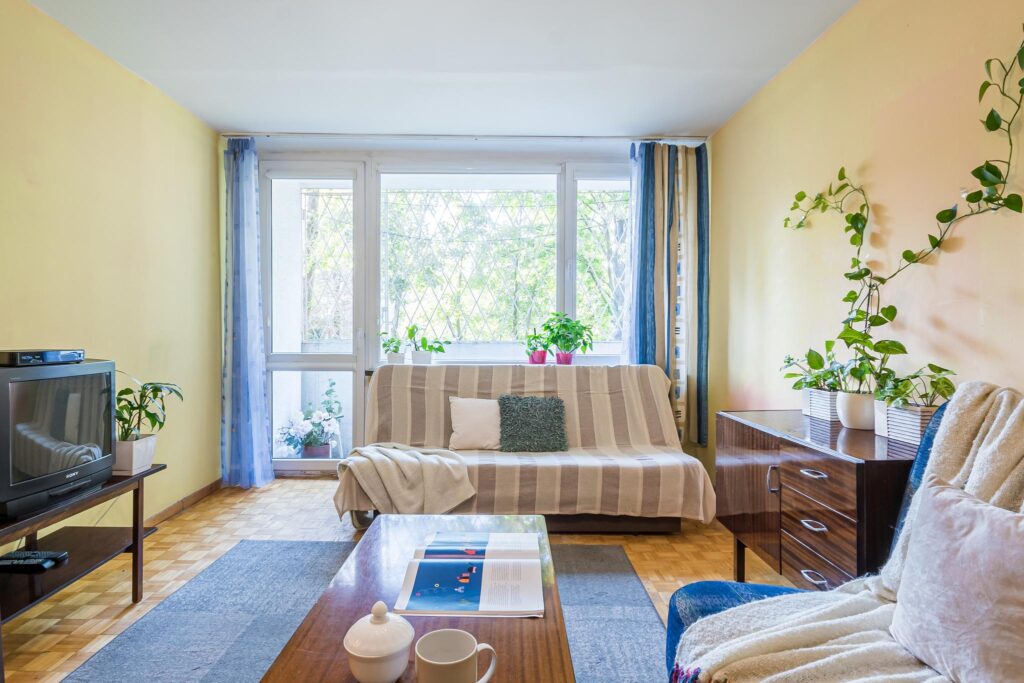 3 pokoje przy metrze idealne pod inwestycję - zdjęcie 1