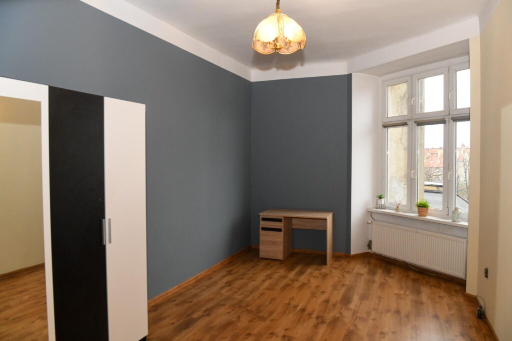 Przestronne mieszkanie w centrum Legnicy, 99,03 m2 - zdjęcie 3