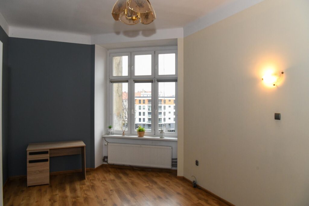 Przestronne mieszkanie w centrum Legnicy, 99,03 m2 - zdjęcie 5