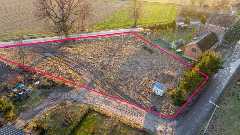 Na sprzedaż działka w Grzegórzkach, 1932 m2 - zdjęcie 4