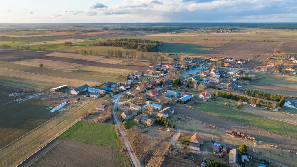 Na sprzedaż działka w Grzegórzkach, 1932 m2 - zdjęcie 7