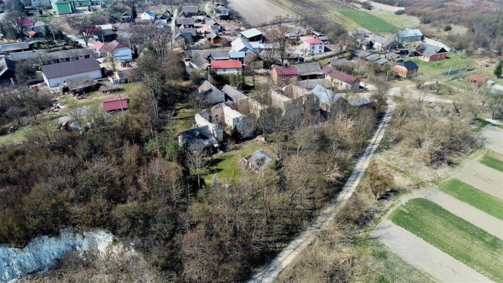 Zabytkowy spichlerz - zdjęcie 4