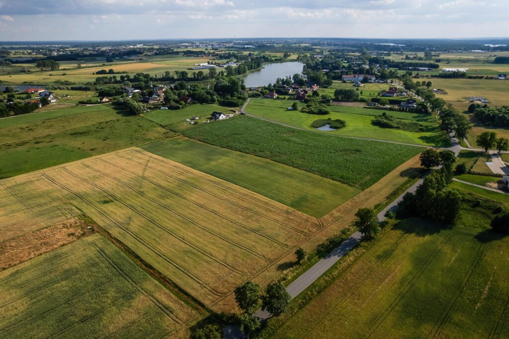 Działka budowlana na sprzedaż - zdjęcie 3