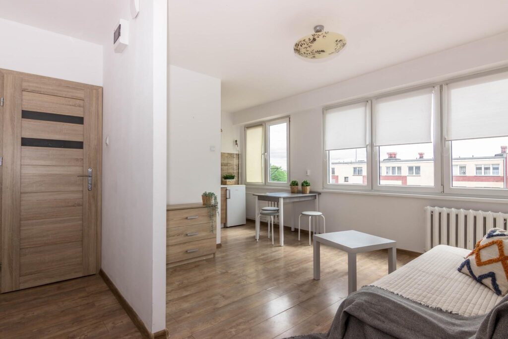 Dwupokojowe, gotowe do zamieszkania. - zdjęcie 1