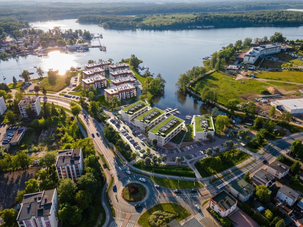 Nowoczesny apartament nad jeziorem - zdjęcie 7