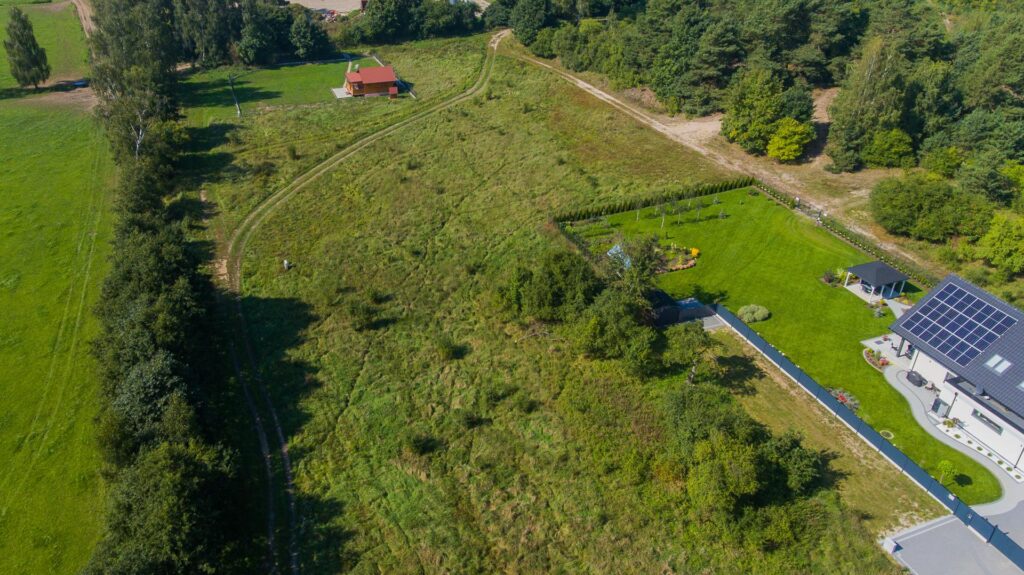 Klimatyczne działki w Jantarze nieopodal lasu - zdjęcie 5