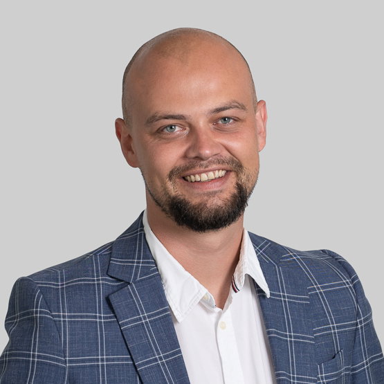 Franciszek  Kaszowski - Dyrektor Oddziału - Freedom