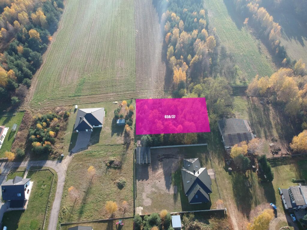 Działka budowlna w miejscowości Jastrząb-0,1668 HA - zdjęcie 1