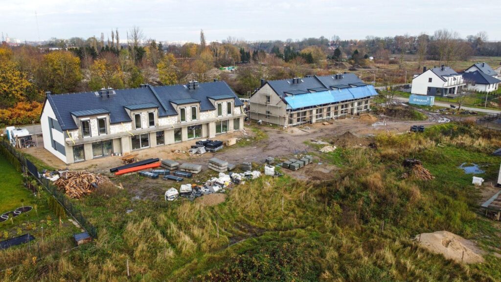 Segment mieszkalny + garaż i ogród - zdjęcie 9