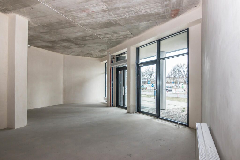 Lokal z witryną, 184 m2, bez podatku PCC - zdjęcie 7