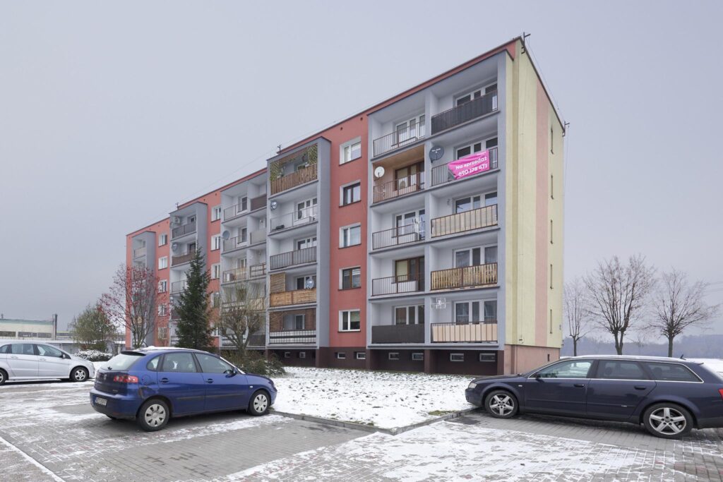 ROZKŁADOWE 2 POKOJE DO WŁASNEJ ARANŻACJI - zdjęcie 1