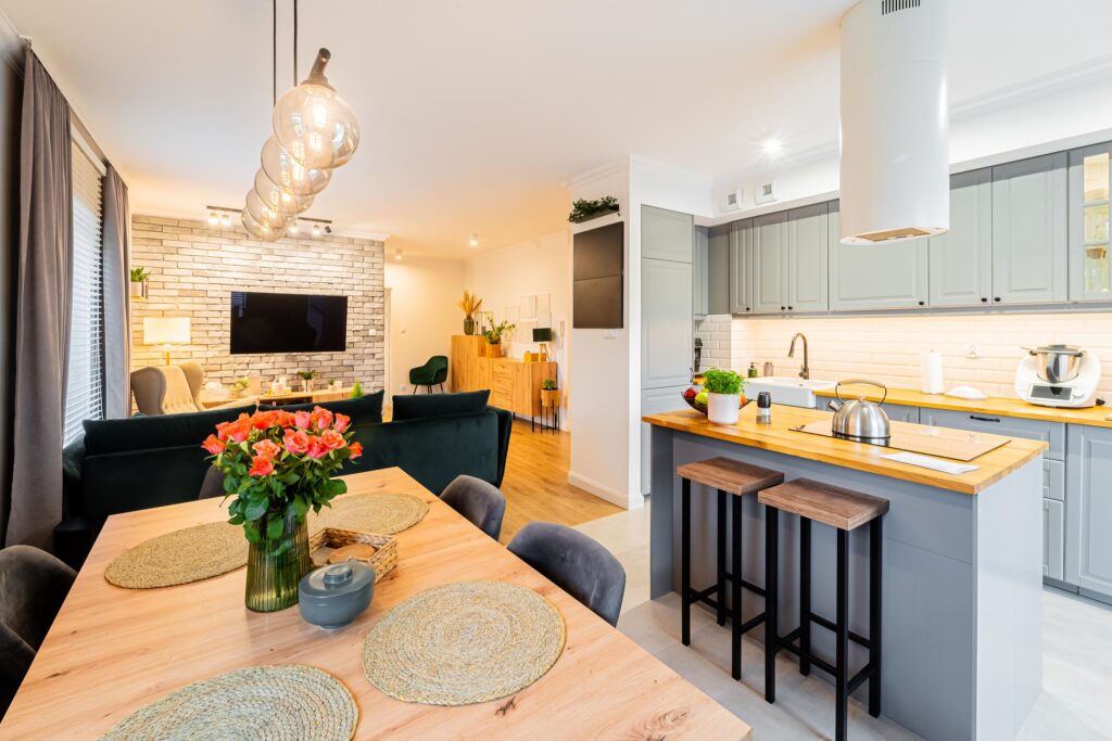 Wyjątkowe mieszkanie 3 pokojowe z ogródkiem - zdjęcie 4